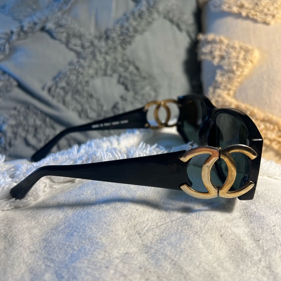 CHANEL Accessories - Authentic Chanel sunglasses